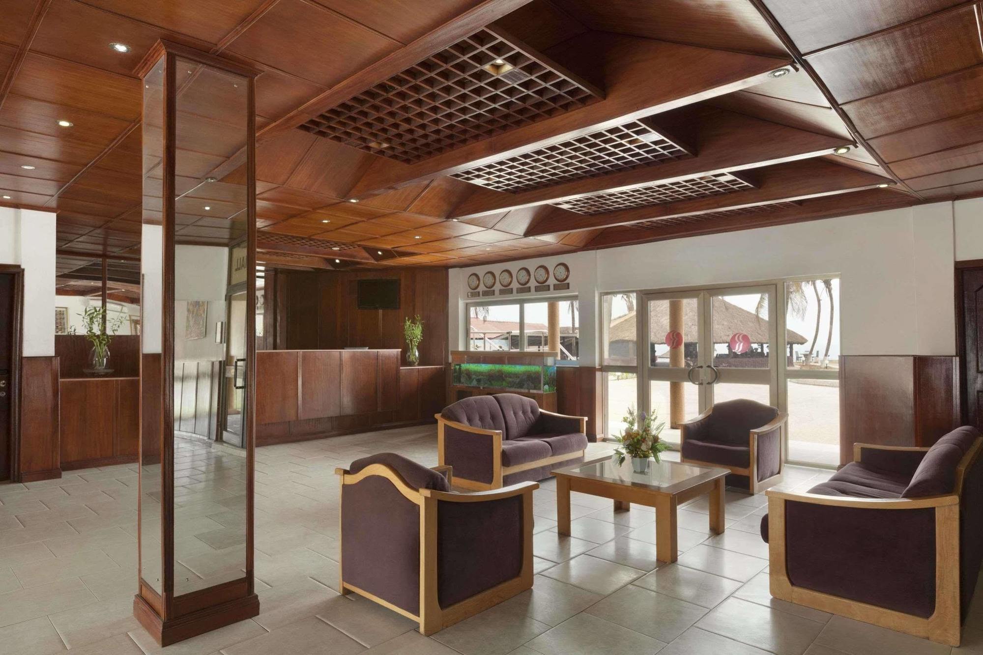 Ramada Resort アクラ エクステリア 写真